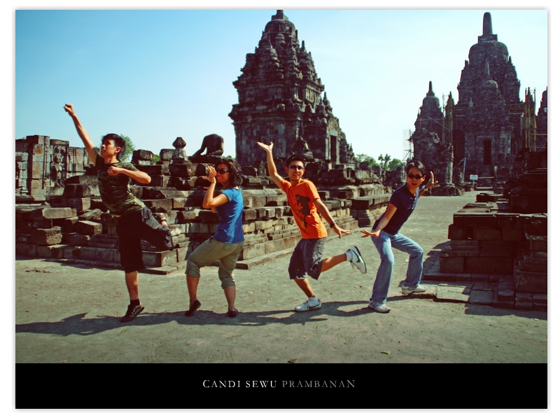 heartpatrick yogyakarta borobudur street