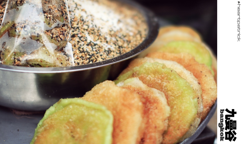 heartpatrick bangkok thailand street photography