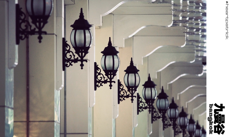 heartpatrick bangkok thailand street photography