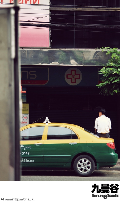heartpatrick bangkok thailand street photography