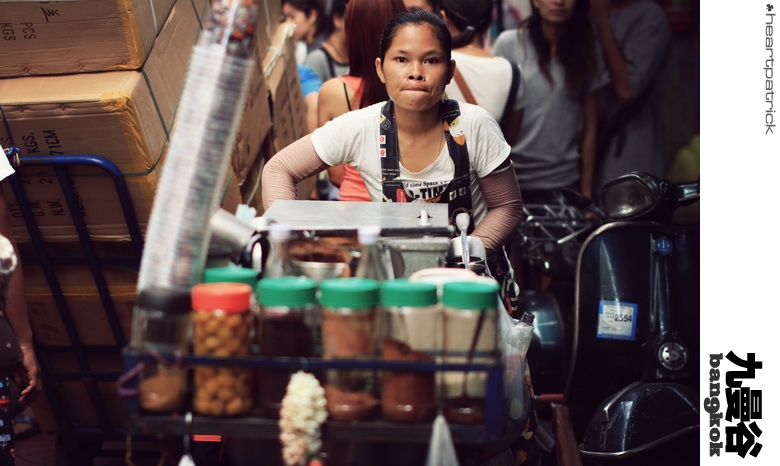 heartpatrick bangkok thailand street photography