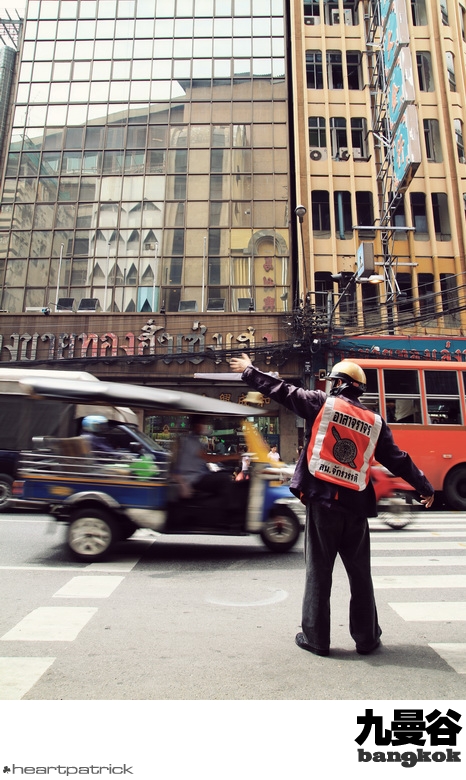 heartpatrick bangkok thailand street photography