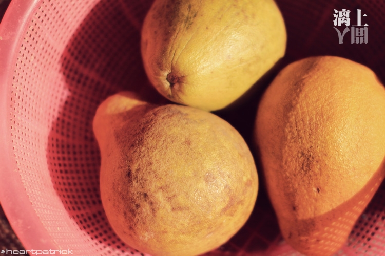 heartpatrick guilin china street photojournalism