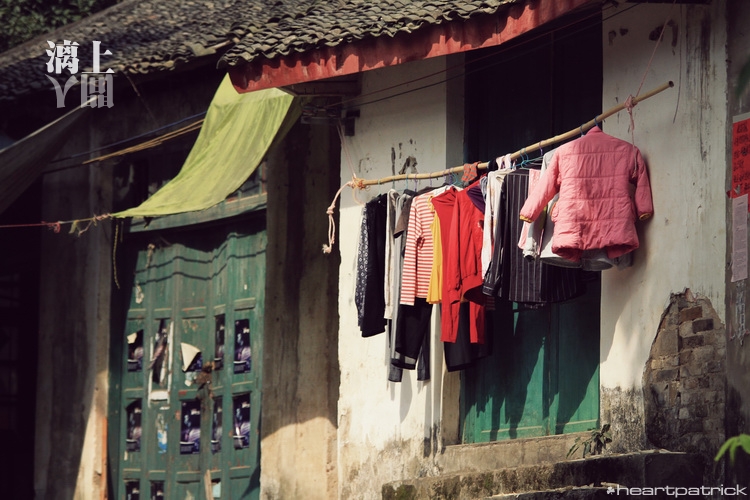 heartpatrick guilin china street photojournalism