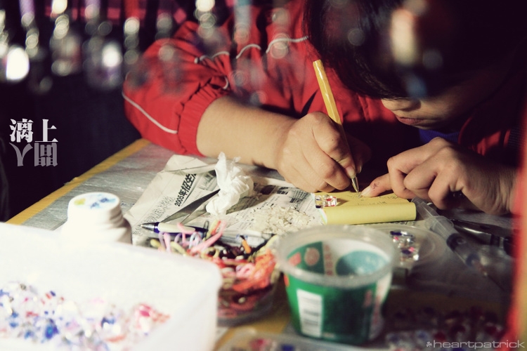 heartpatrick guilin china street photojournalism