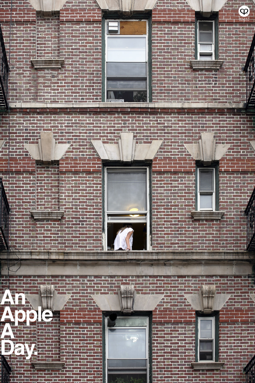 tinypeopleinbigplaces new york travel street photography chinatown manhattan