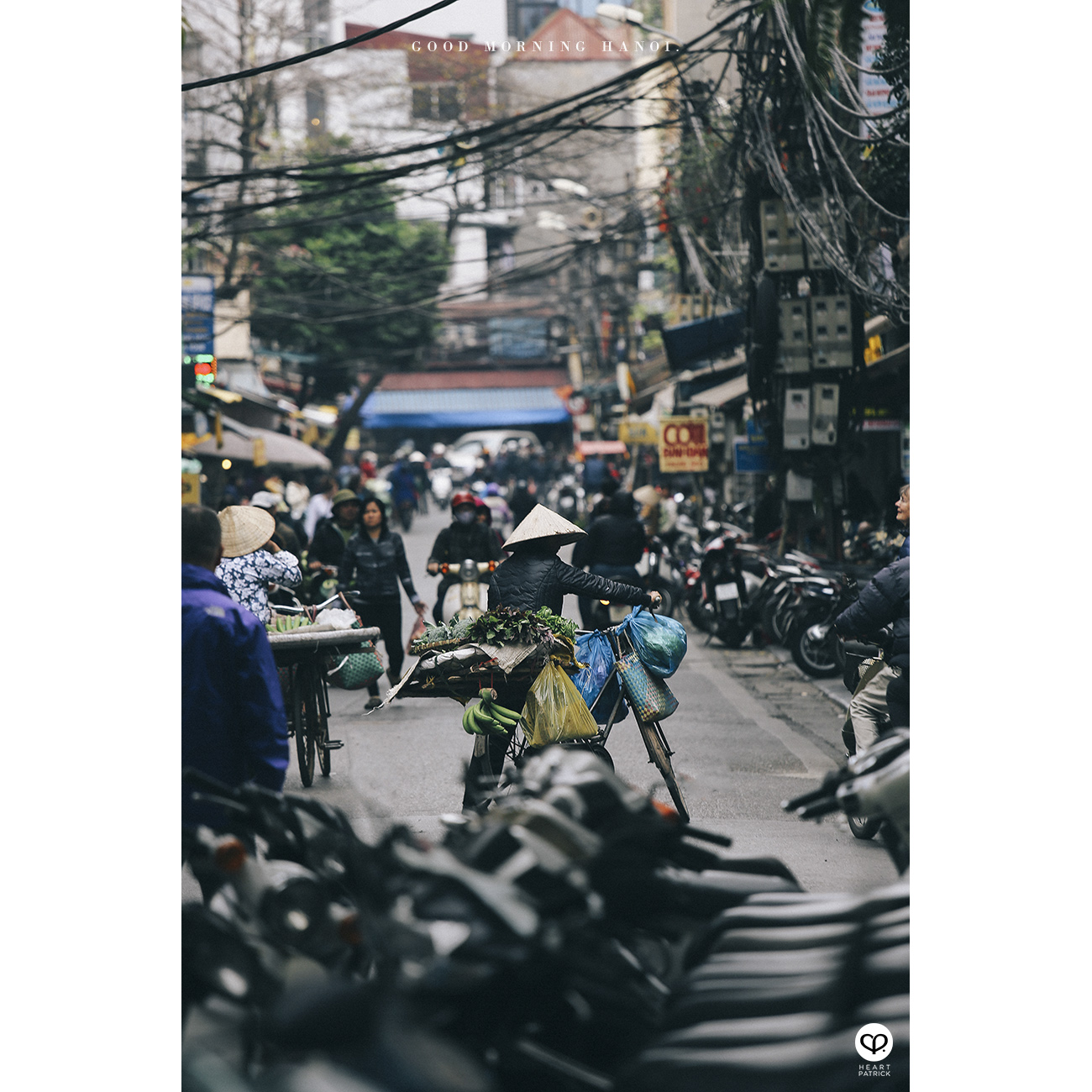 heartpatrick travel hanoi vietnam street photography street vendor