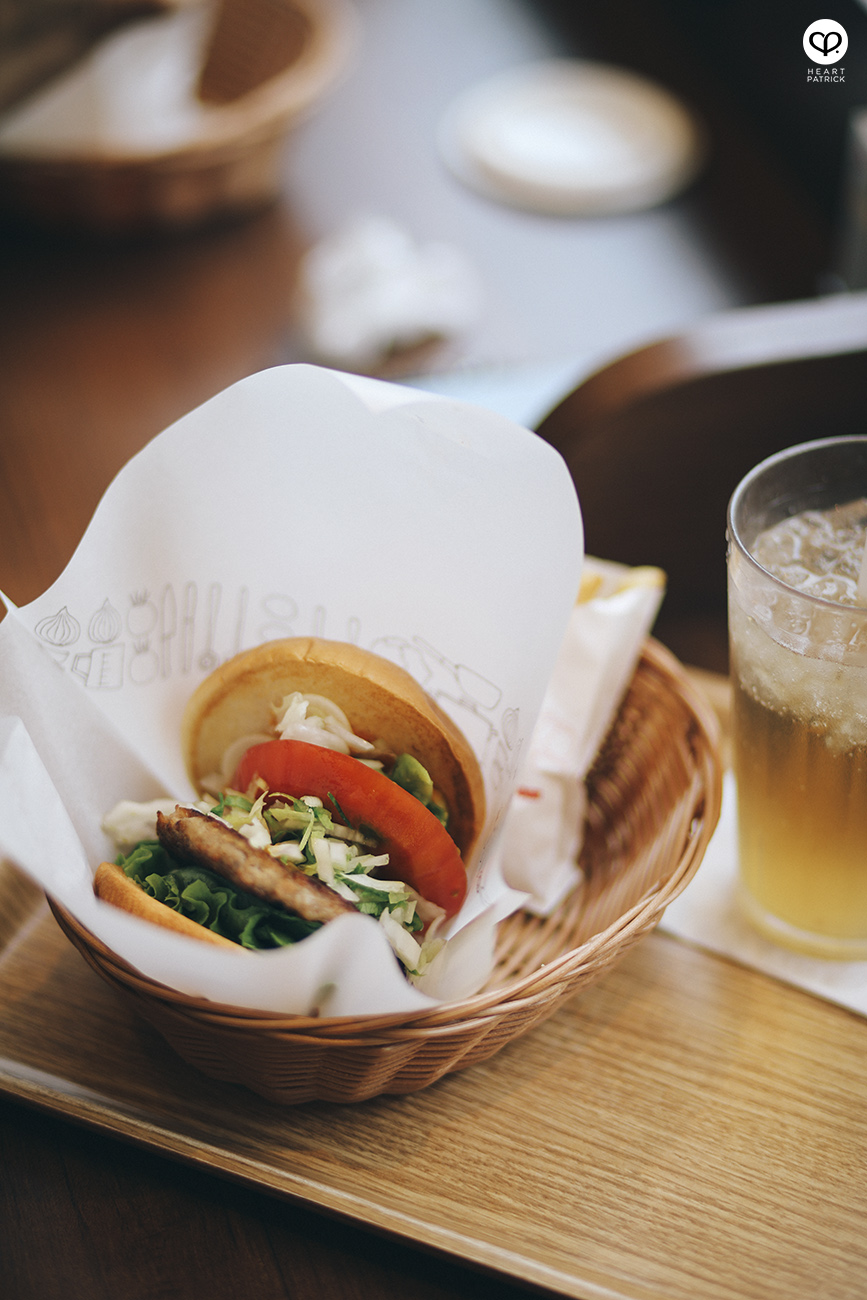 heartpatrick travel street japan osaka