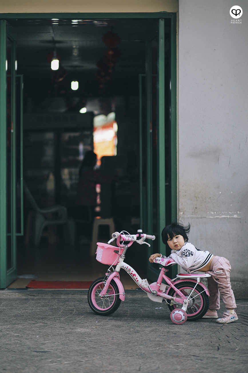 heartpatrick travel chongqing china urban urbanscape architecture street