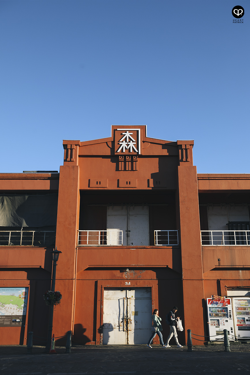 heartpatrick travel photography photojournalism hokkaido japan street hakodate evening