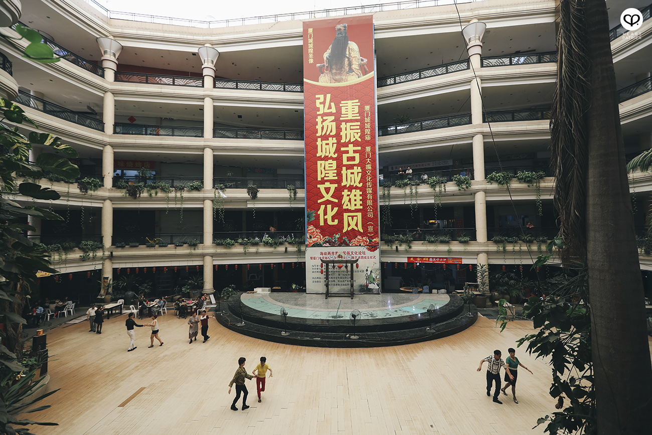 heartpatrick travel street photography photojournalism xiamen china