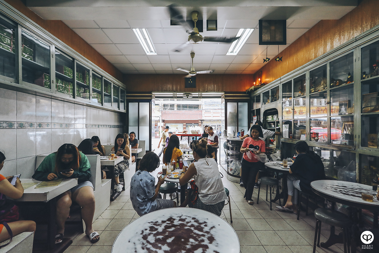 heartpatrick travel street photojournalism urban exploring architecture