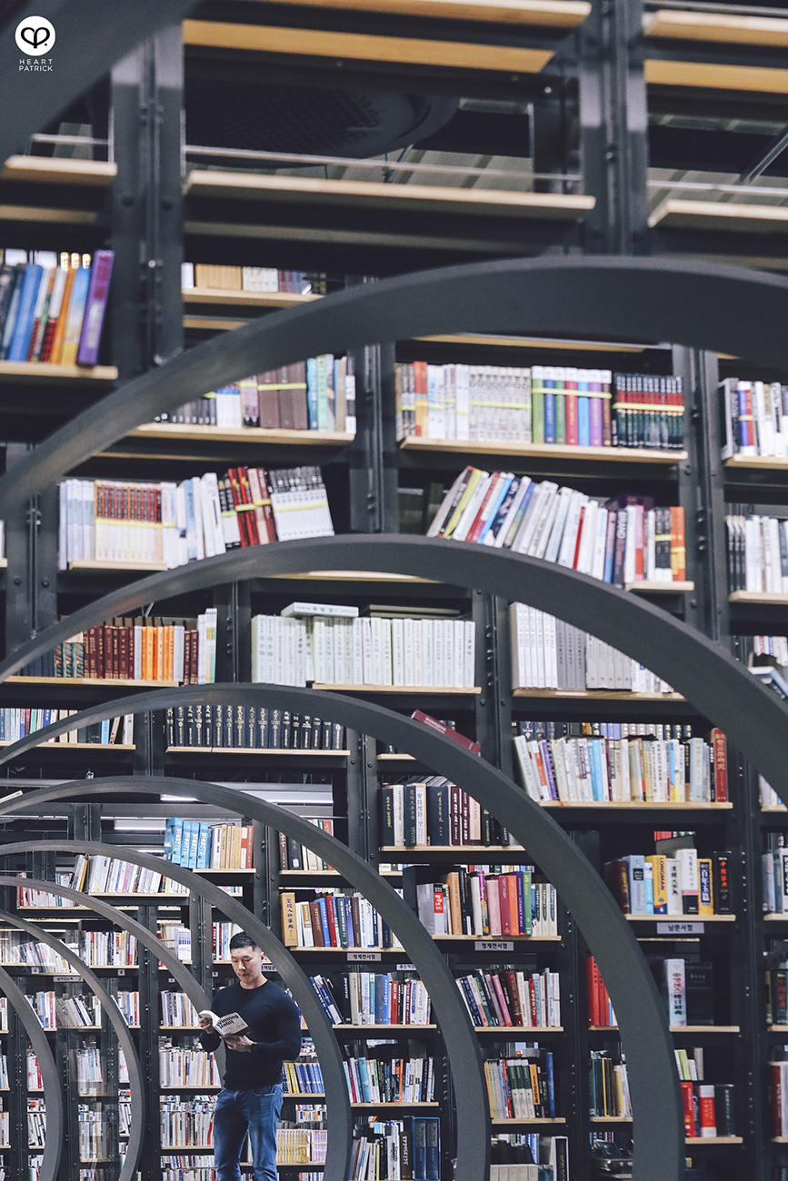 heartpatrick travel street photography korea seoul busan