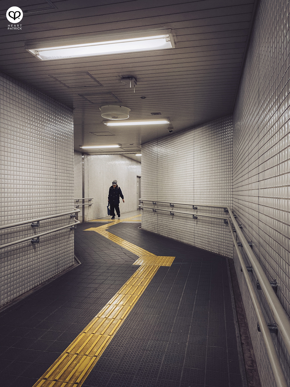 heartpatrick travel street photography urban exploring japan 