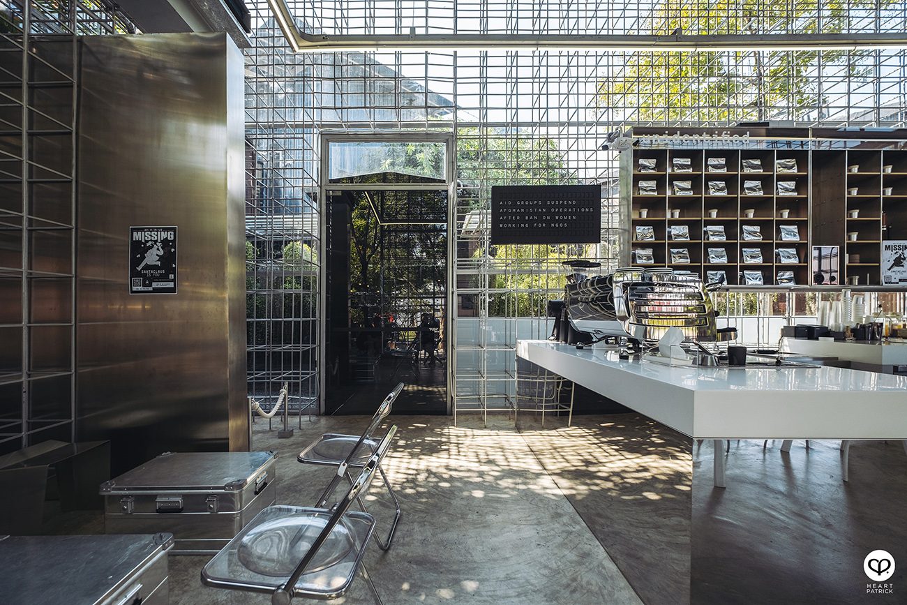 heartpatrick travel cafe photography anonymous coffee bangkok