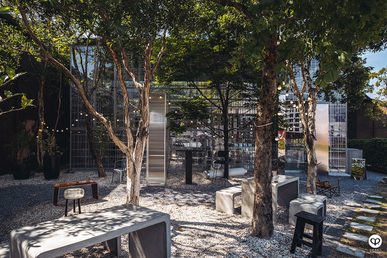 heartpatrick travel cafe photography anonymous coffee bangkok