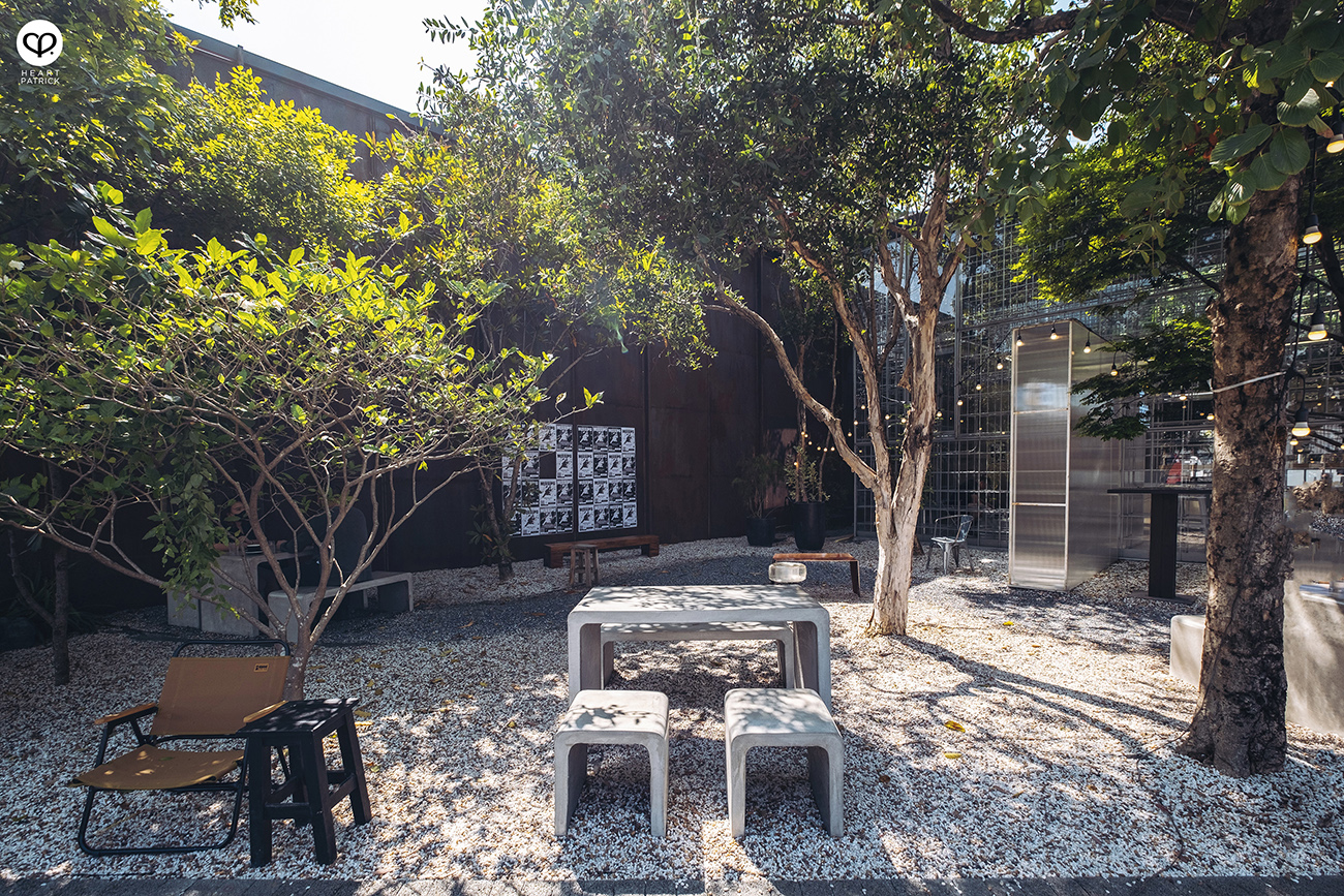 heartpatrick travel cafe photography anonymous coffee bangkok