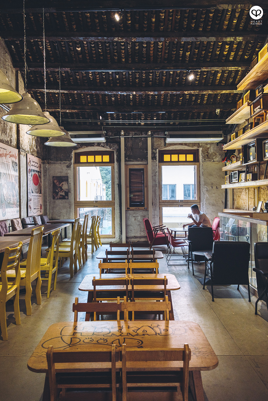 heartpatrick spaces interior photography urban exploring asia street food club kuala lumpur petaling street chinatown