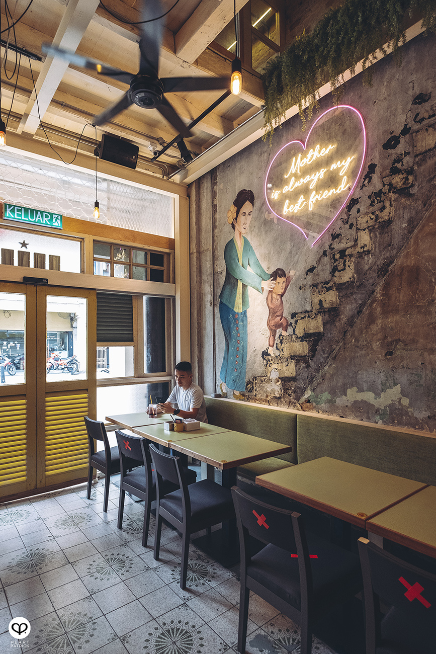 heartpatrick spaces interior photography urban exploring asia street food club kuala lumpur petaling street chinatown