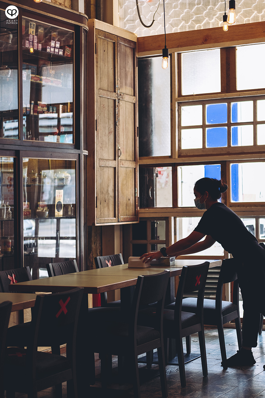 heartpatrick spaces interior photography urban exploring asia street food club kuala lumpur petaling street chinatown