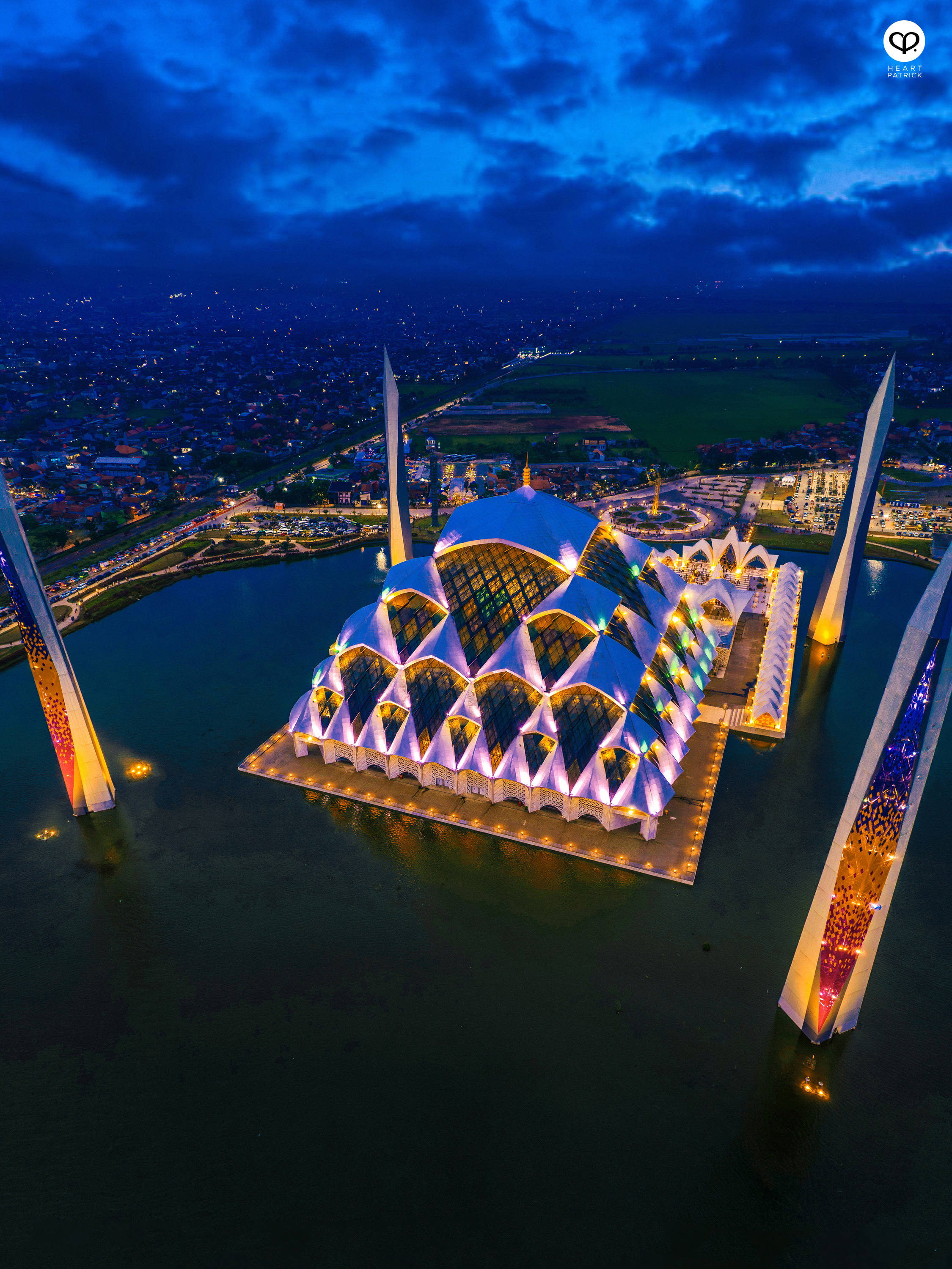 heartpatrick travel architecture photography al jabbar grand mosque bandung indonesia