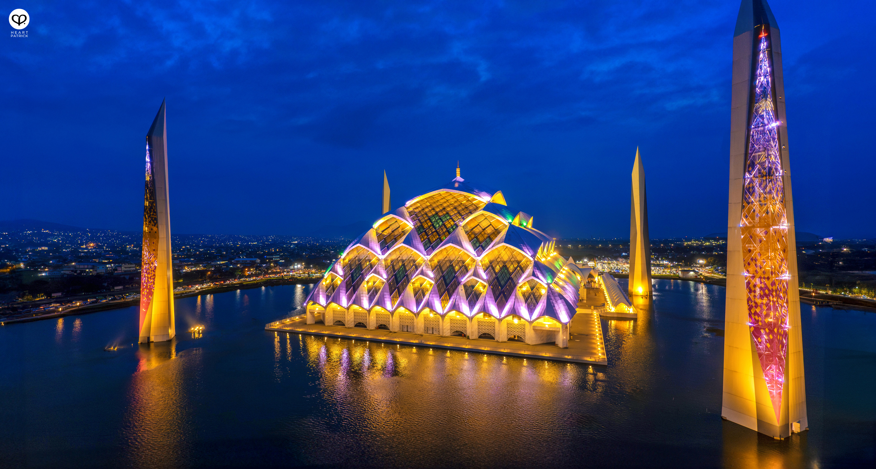 heartpatrick travel architecture photography al jabbar grand mosque bandung indonesia