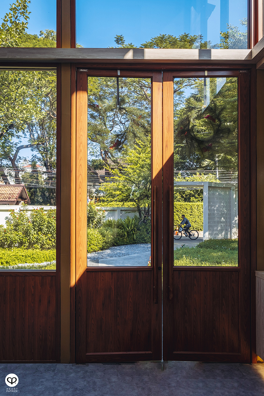 heartpatrick travel interior photography glig caf� bangkok thailand