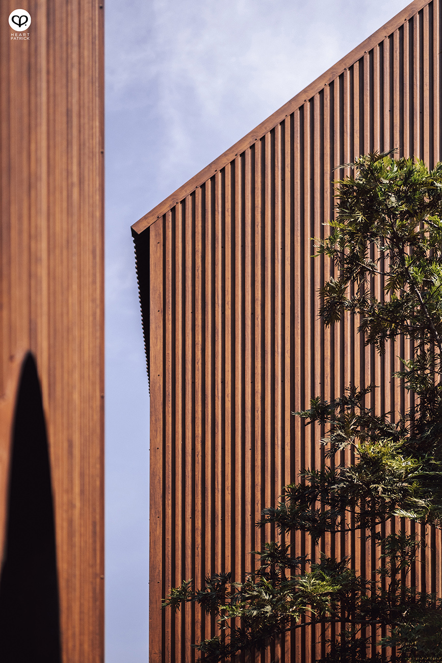 heartpatrick pasan park nakhon sawan thailand