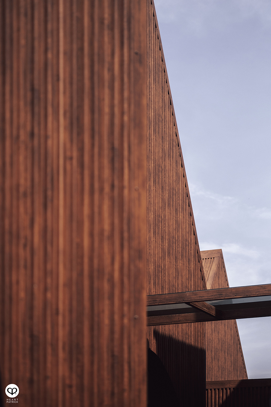 heartpatrick pasan park nakhon sawan thailand