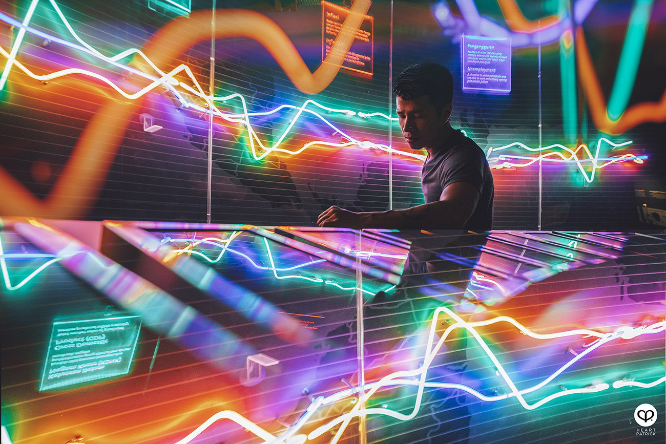 heartpatrick street photography urban exploring bank negara malaysia museum art gallery