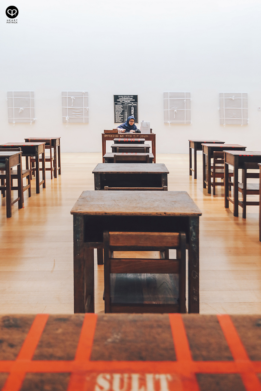 heartpatrick street photography urban exploring bank negara malaysia museum art gallery