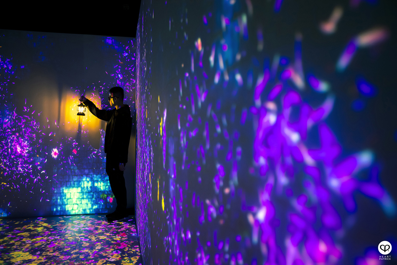 heartpatrick interior photography teamlab bear bad installations light projection instagram spot kulai johor