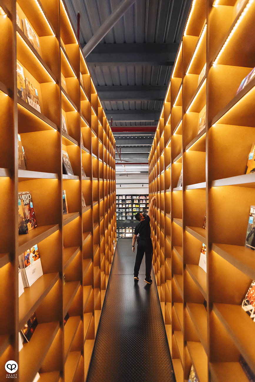 heartpatrick urban exploring bookxcess sunway bigbox nusajaya johor