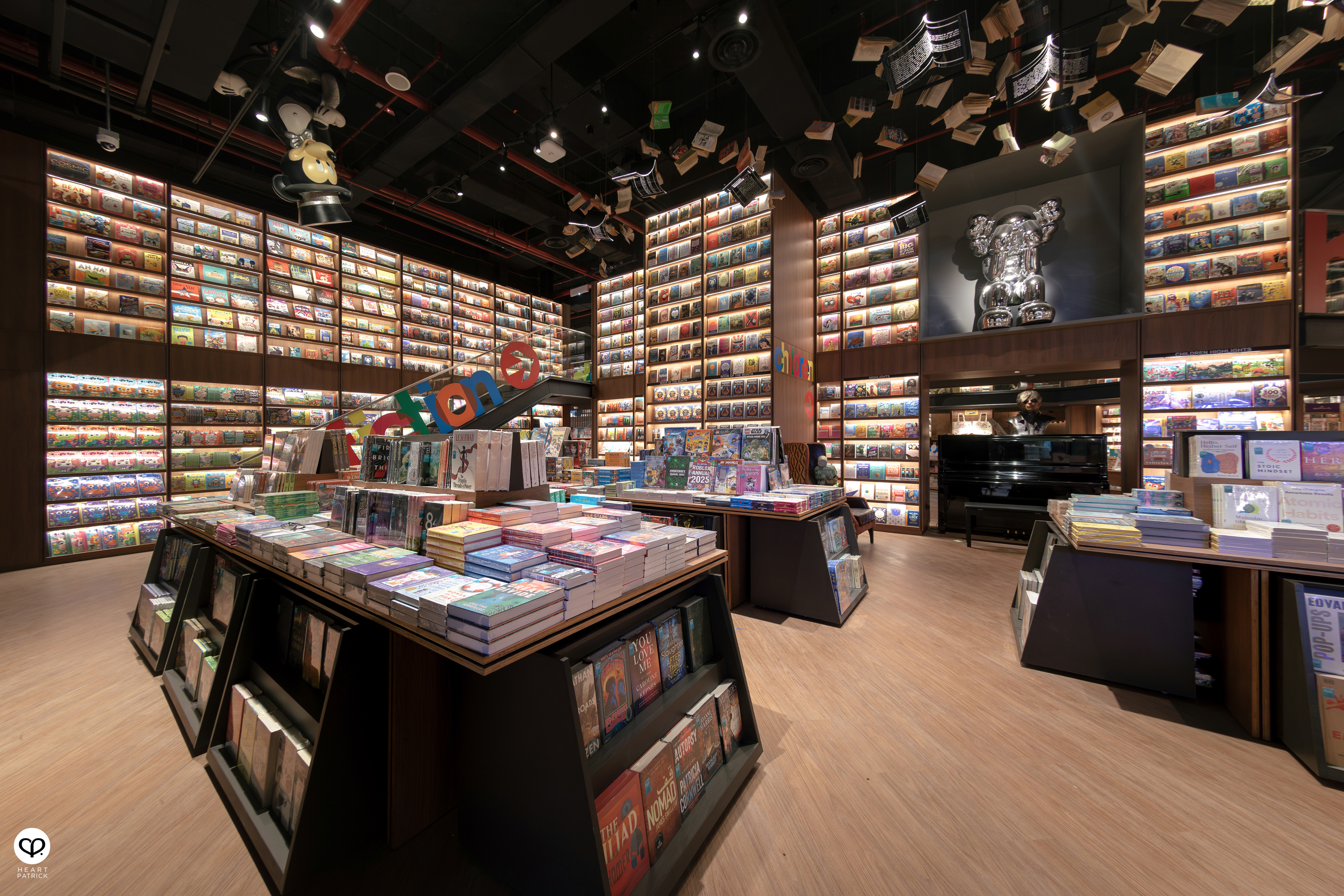 heartpatrick interior photography bookxcess sunway square mall