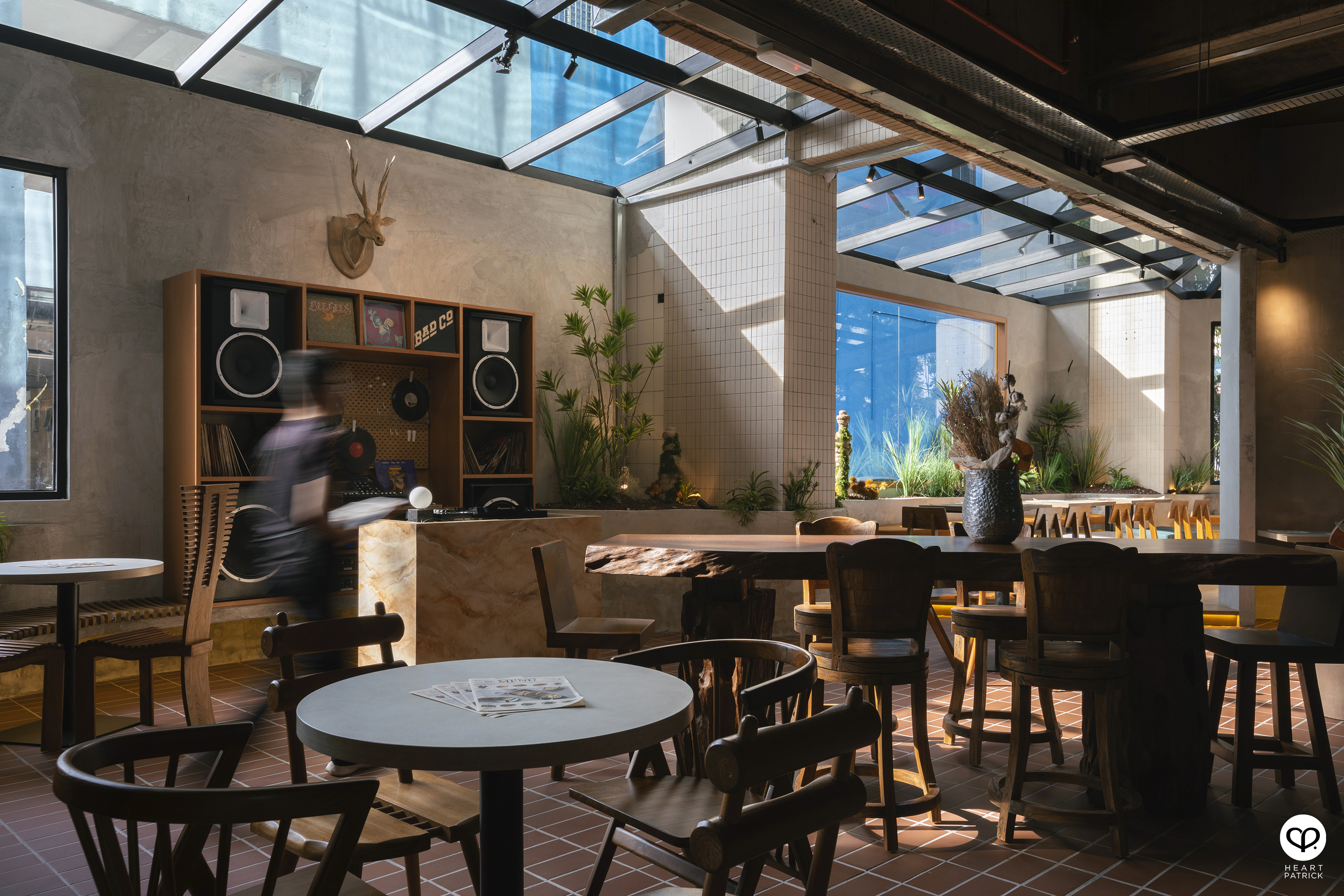 heartpatrick interior caf� photography brew and bread taman desa nu infinity