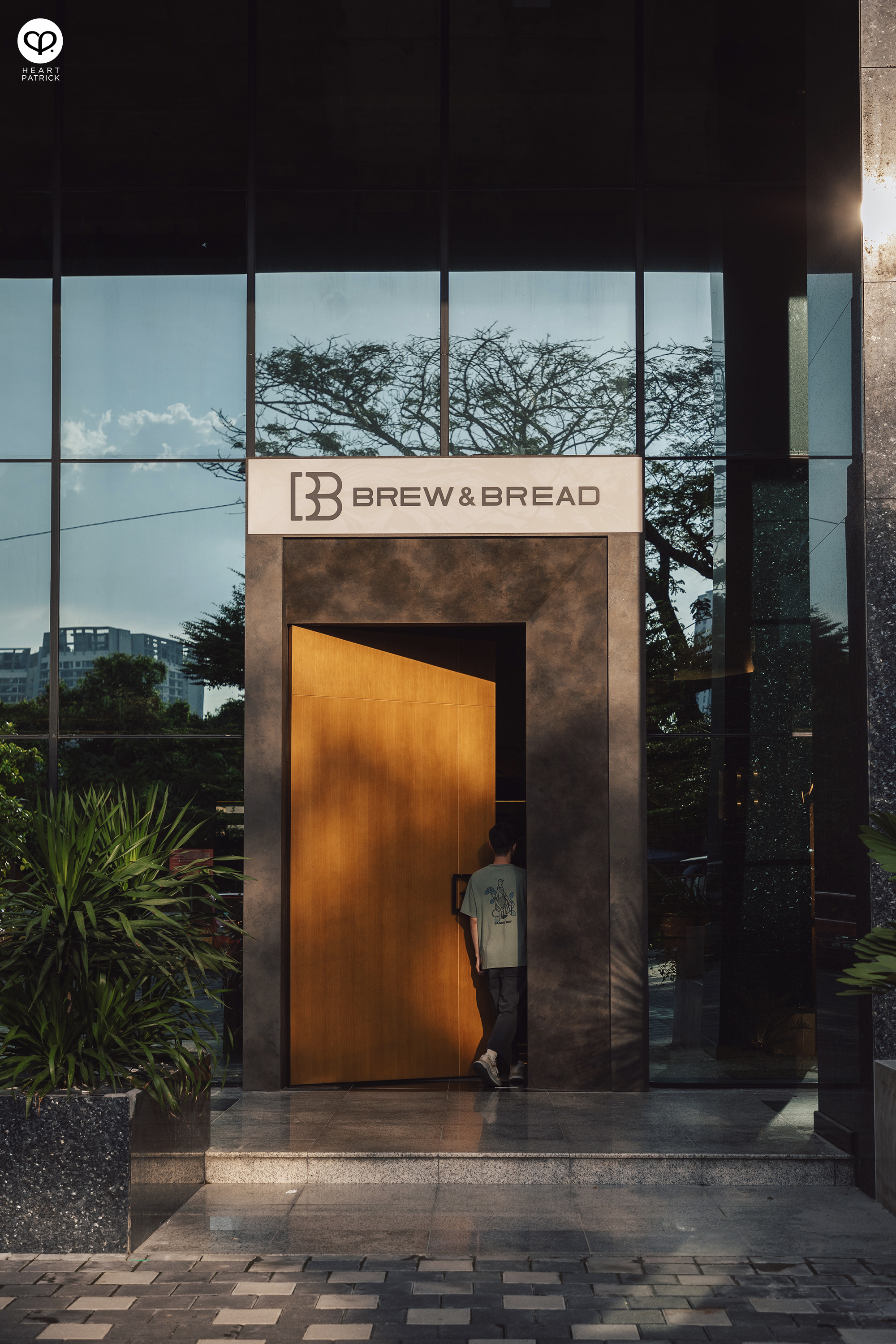 heartpatrick interior caf� photography brew and bread taman desa nu infinity
