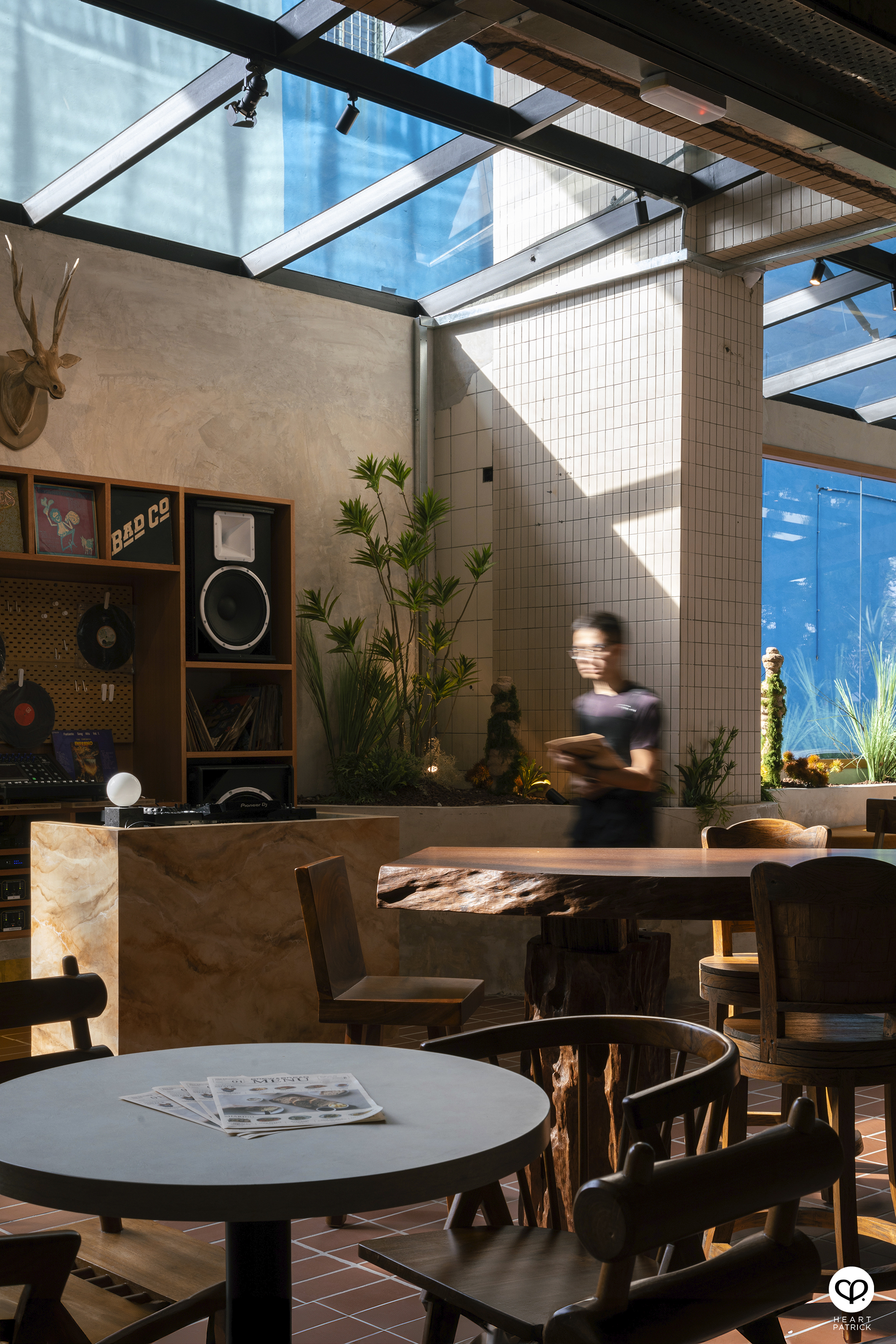 heartpatrick interior caf� photography brew and bread taman desa nu infinity