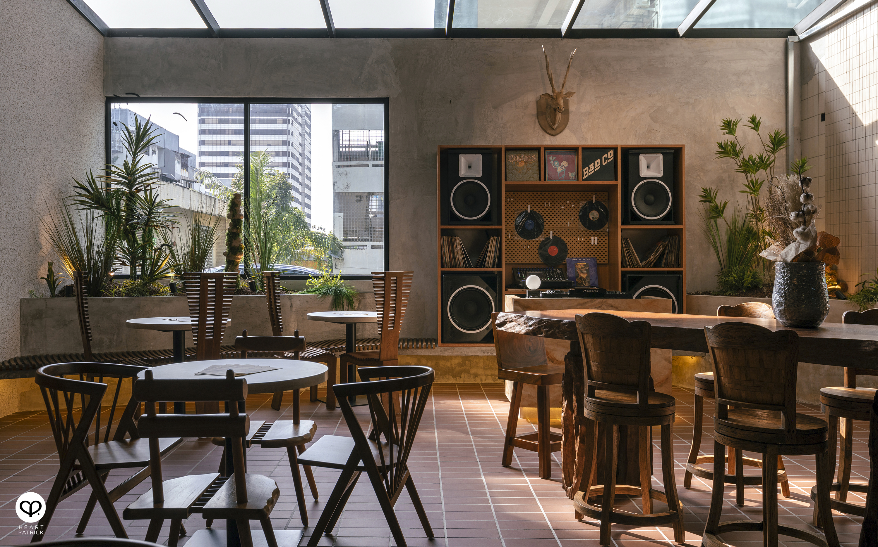 heartpatrick interior caf� photography brew and bread taman desa nu infinity