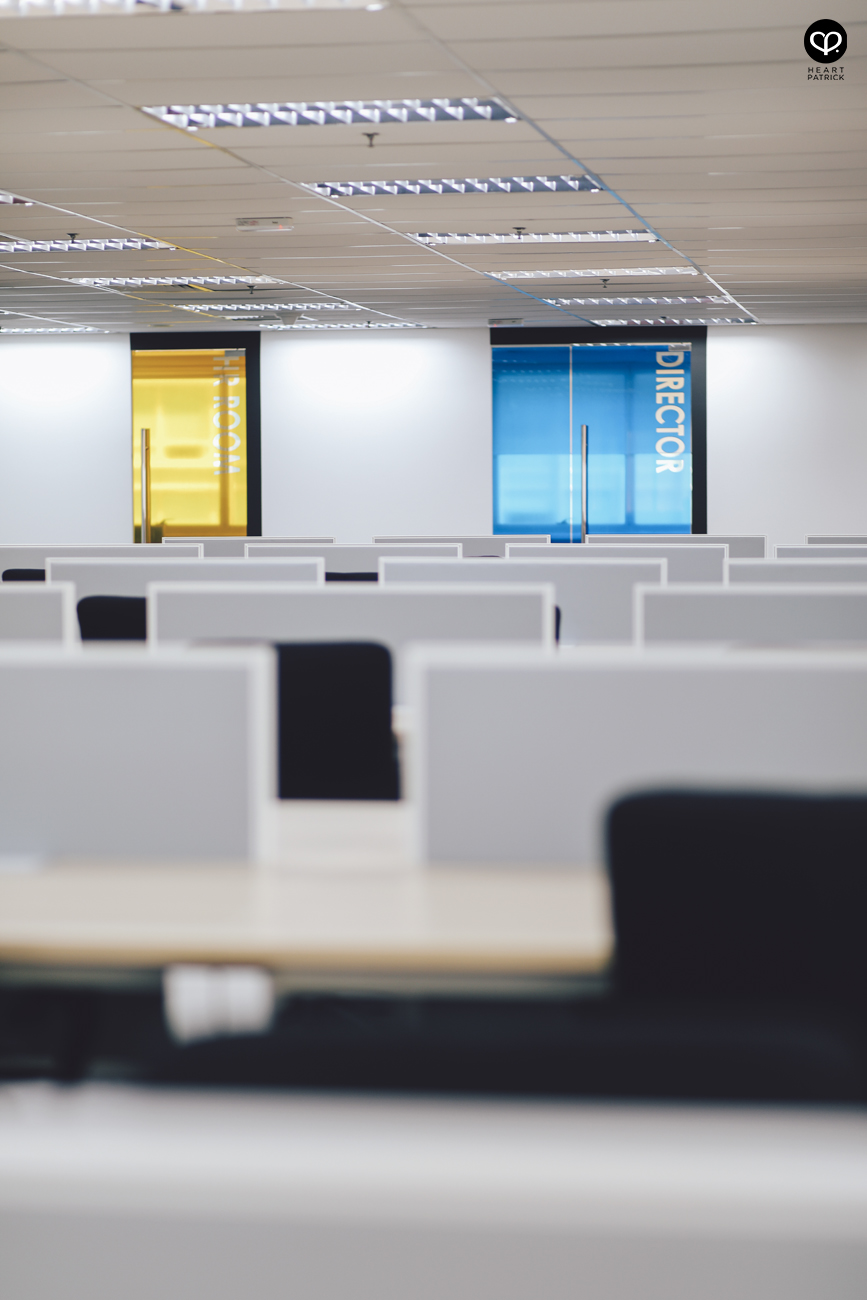 heartpatrick interior photography crimson logic office midvalley by YK Interiors