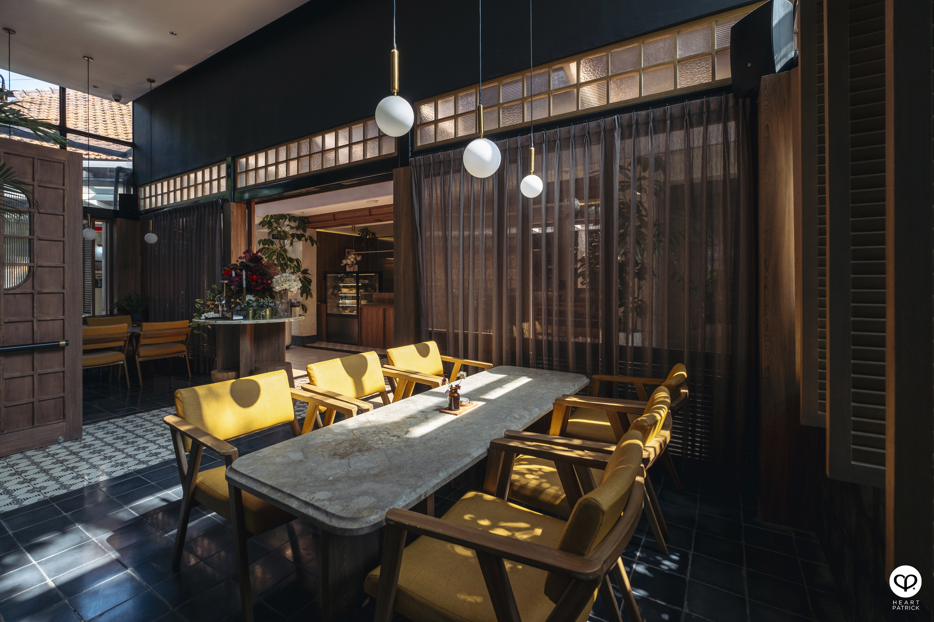 heartpatrick travel bandung interior photography giur bistro caf�