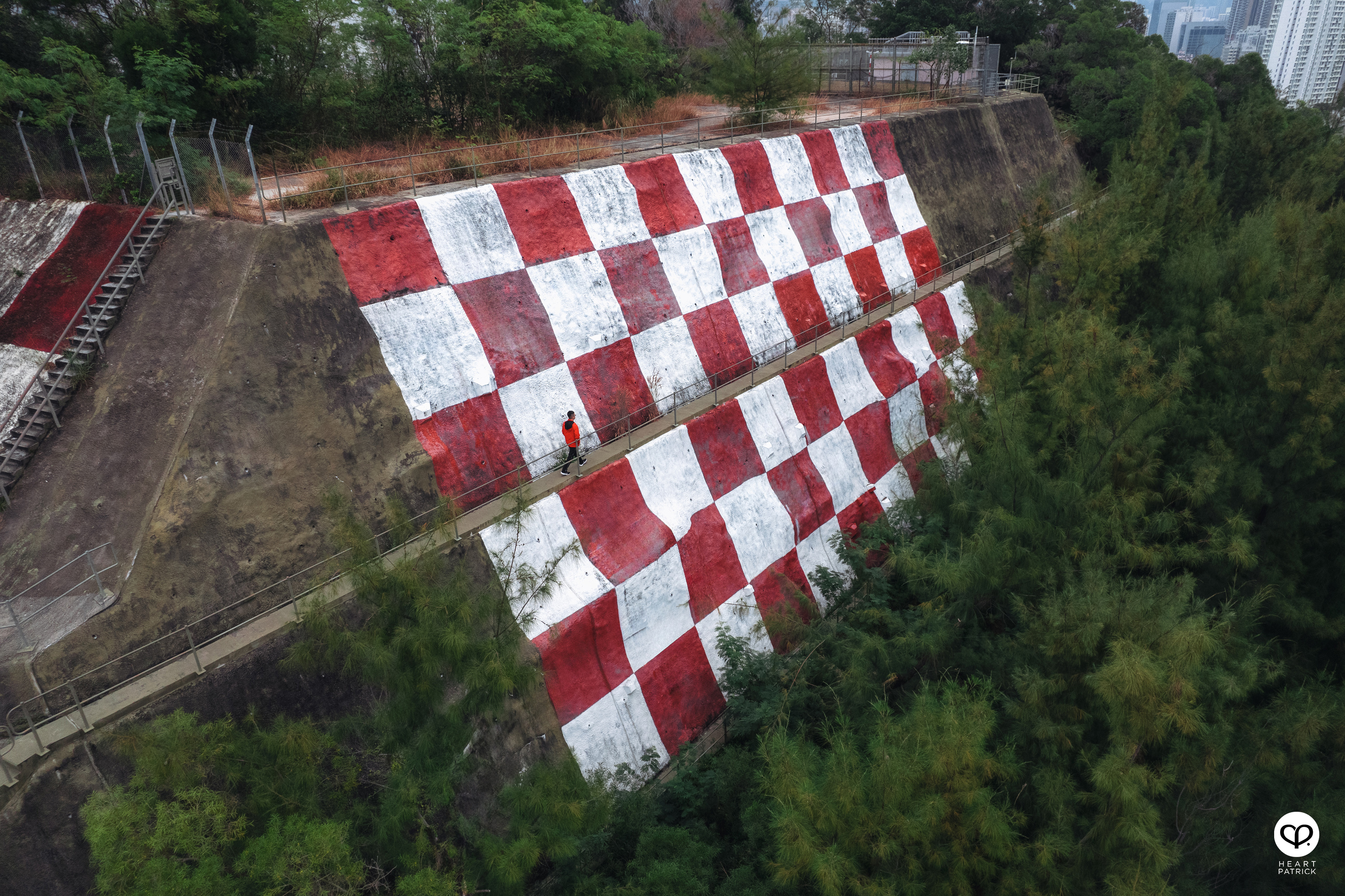 heartpatrick travel street photography checkerboard hill hong kong