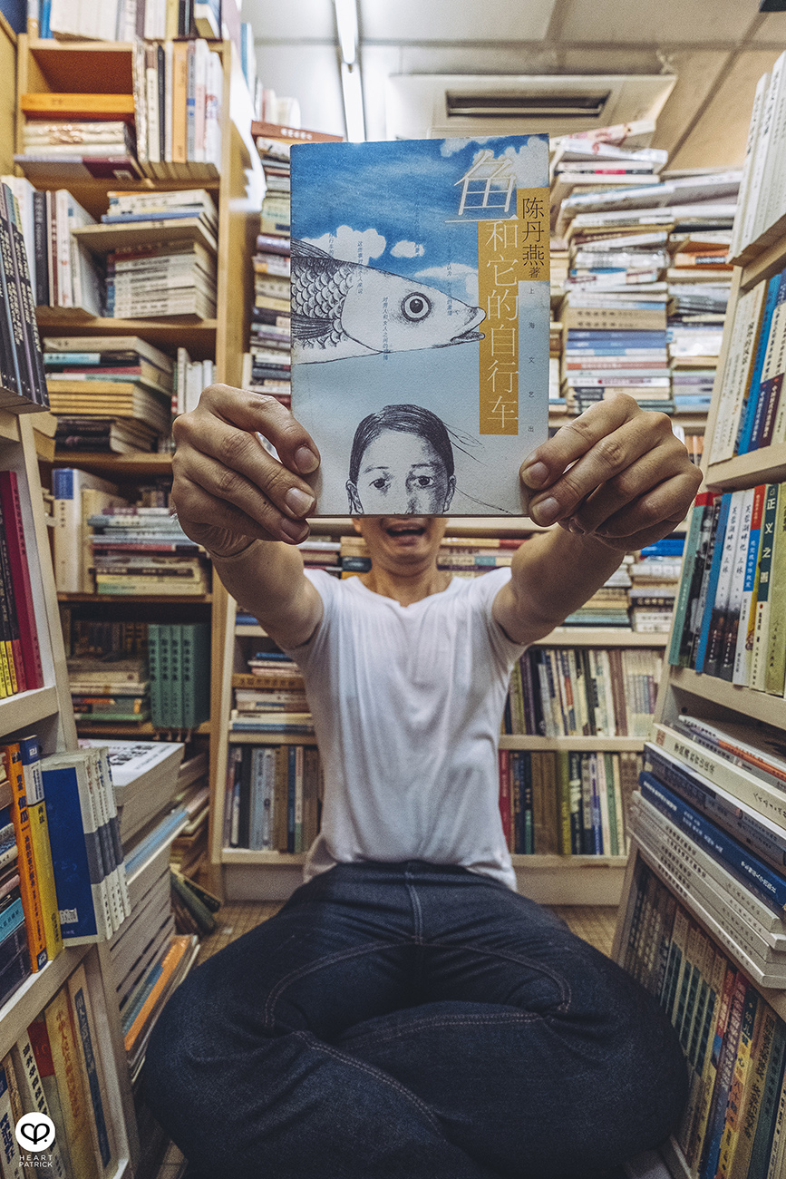 heartpatrick urban exploring street photography intelligentsia book station vintage book store chinatown kuala lumpur