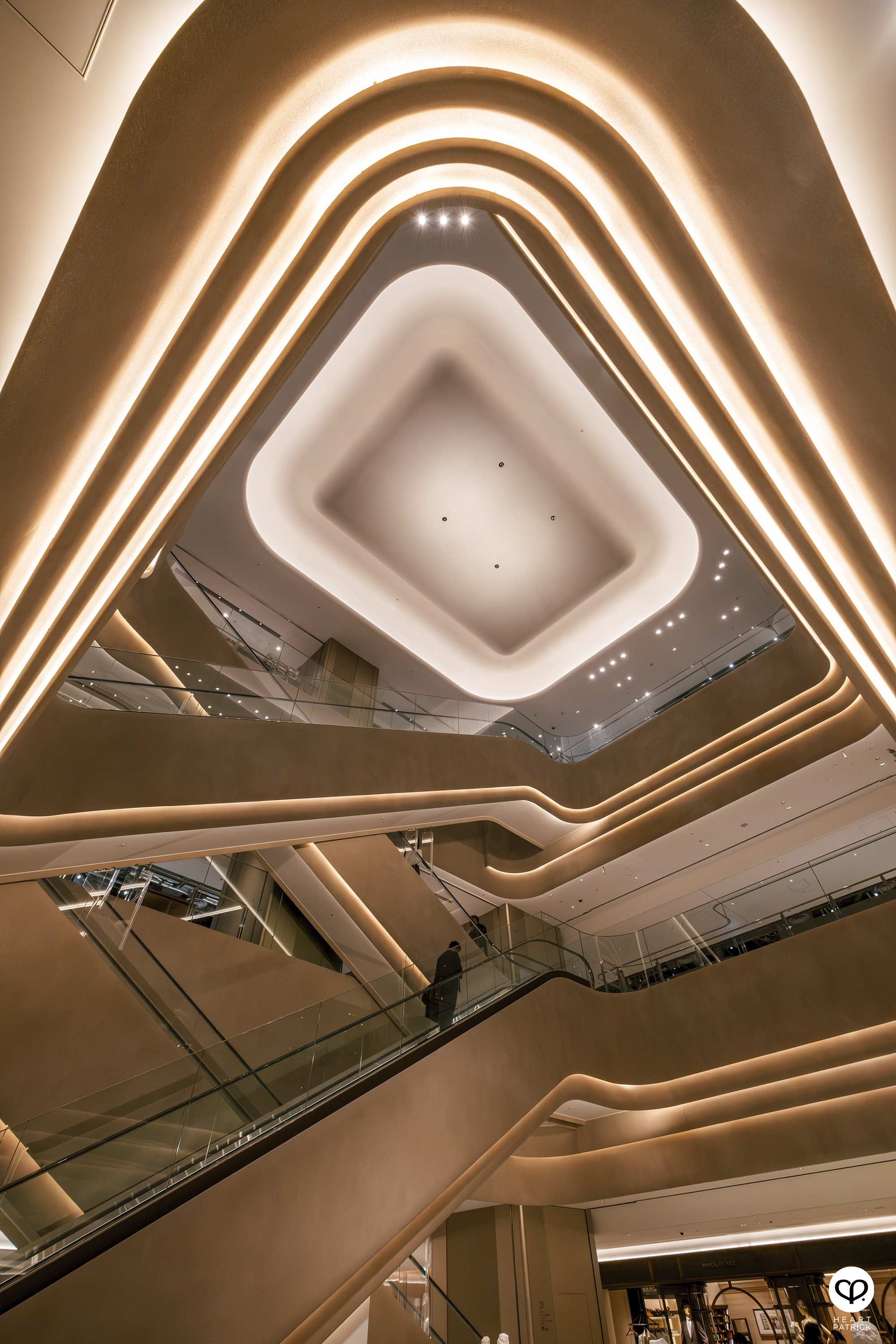 heartpatrick architecture street photography tokyo japan