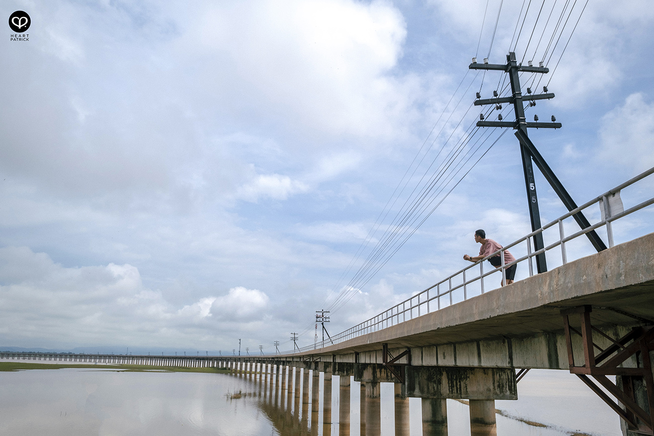 heartpatrick travel portraits floating railway khok salung train lop buri thailand