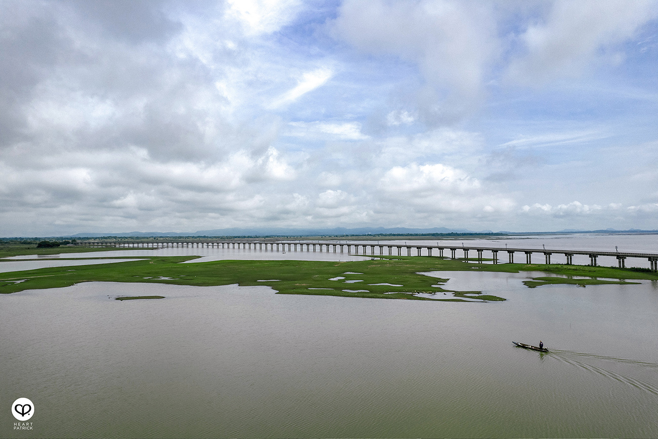 heartpatrick travel portraits floating railway khok salung train lop buri thailand