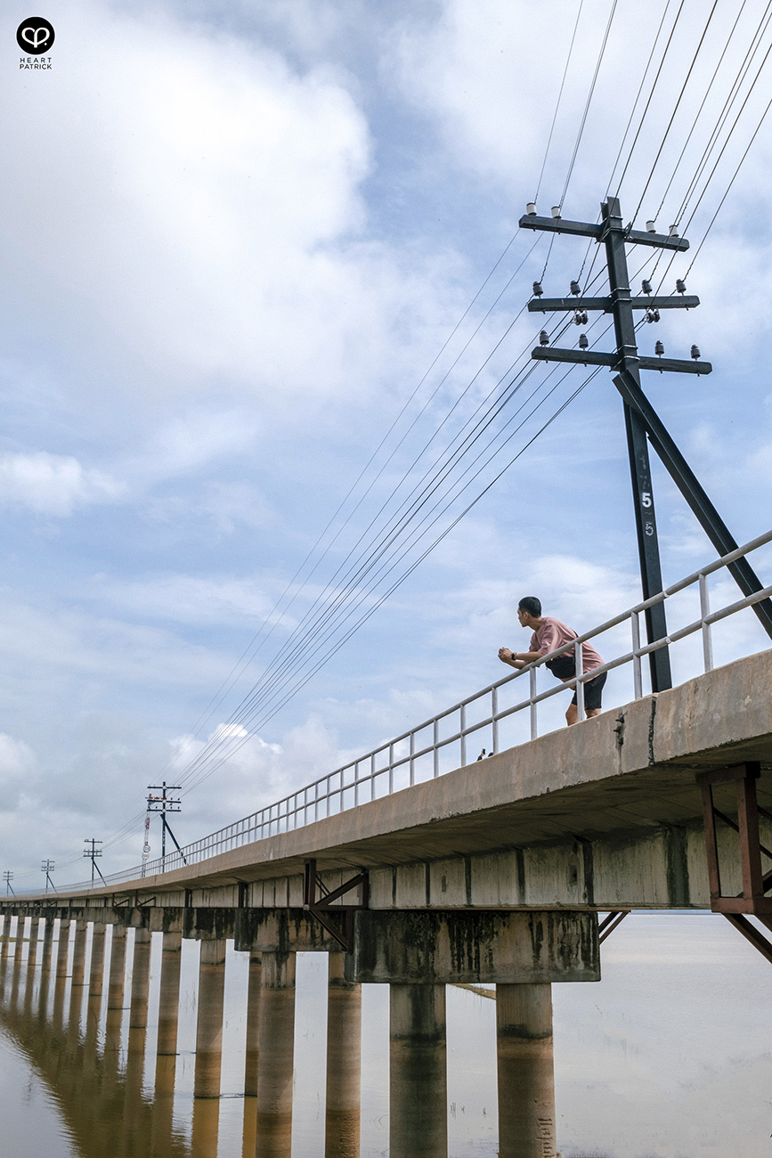 heartpatrick travel portraits floating railway khok salung train lop buri thailand