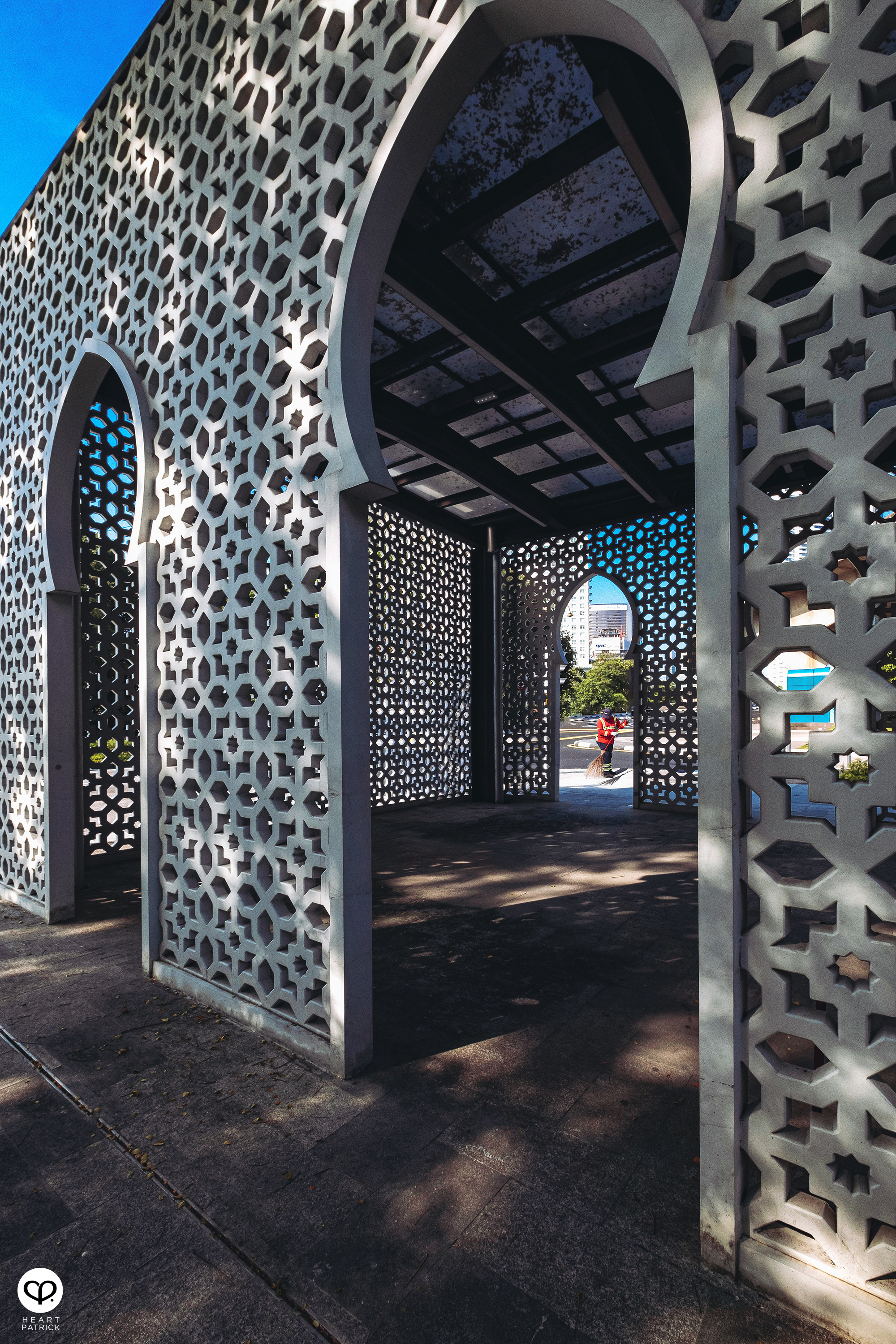 heartpatrick urban exploring street photography kuala lumpur malaysia