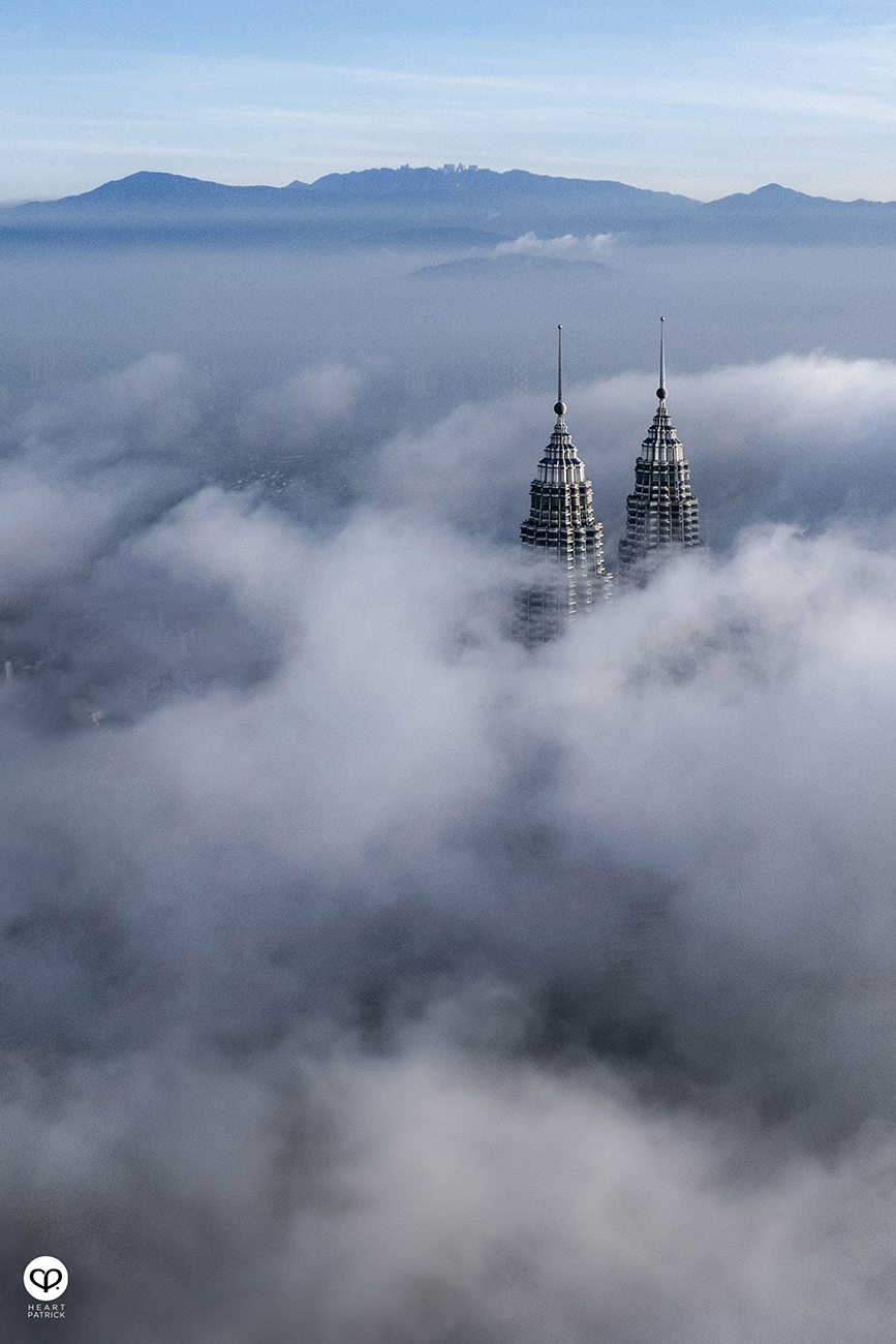 heartpatrick urban exploring aerial photography kuala lumpur malaysia in the clouds petronas twin towers kl tower merdeka pnb118 trx
