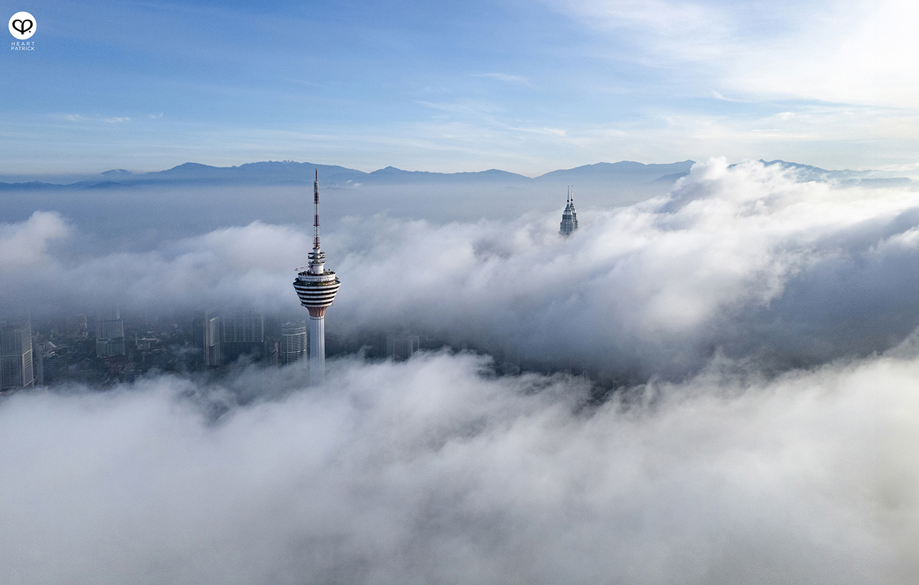 heartpatrick urban exploring aerial photography kuala lumpur malaysia in the clouds petronas twin towers kl tower merdeka pnb118 trx