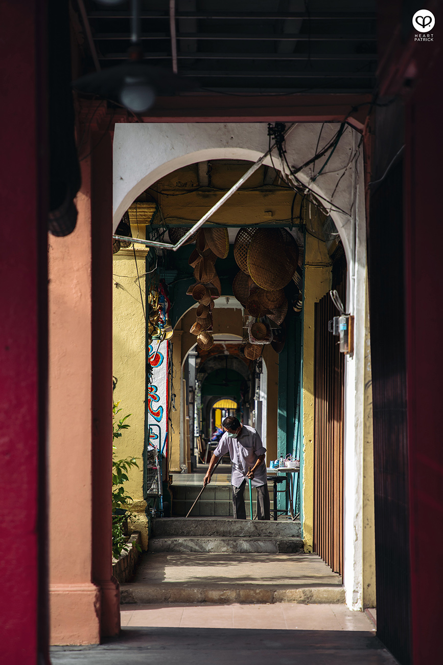 heartpatrick heritage street photography kuantan malaysia